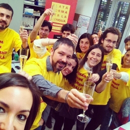 Brindem pel català!