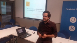 Francesc Marco explicant la situació del català a la universitat
